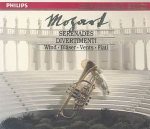 Mozart: Serenades and Divertimenti for Winds image number 0