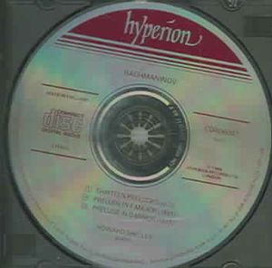 Rachmaninov: Thirteen Preludes, Op. 32; Prelude in F major; Prelude in D minor image number 0