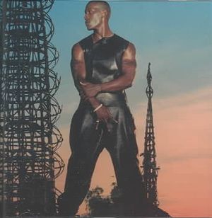 2000 Watts image number 0