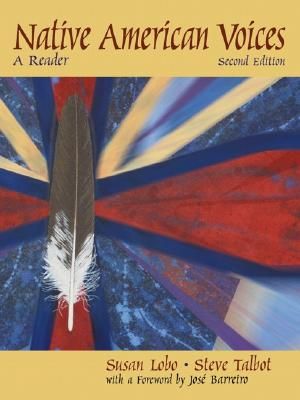 Native American Voices: A Reader image number 0