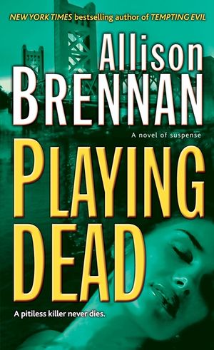 Playing Dead: A Novel of Suspense image number 0