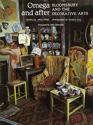 Omega and After: Bloomsbury and the Decorative Arts image number 0