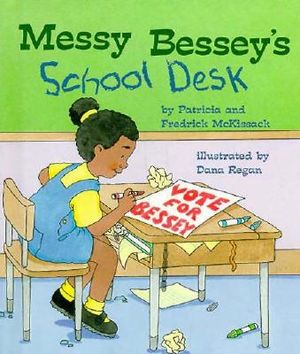Messy Bessey's School Desk image number 0