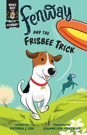 Fenway and the Frisbee Trick image number 0