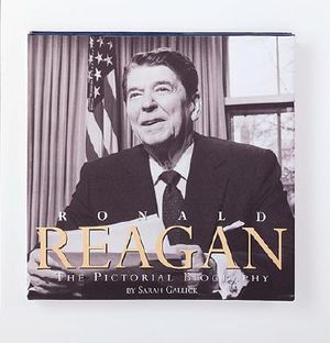 Ronald Reagan: The Pictorial Biography image number 0