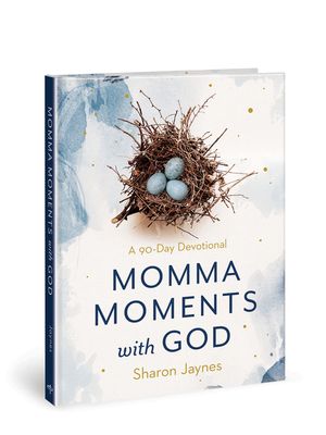 Momma Moments with God: A 90-Day Devotional image number 0