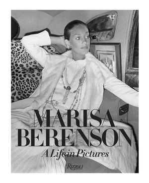 Marisa Berenson: A Life in Pictures image number 0