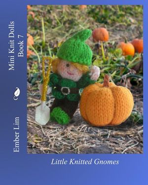 Mini Knit Dolls Book 7: Little Knitted Gnomes image number 0