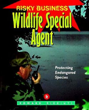 Wildlife Special Agent: Protecting Endangered Species image number 0