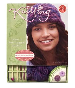 Knitting: Learn to Knit Six Great Projects [With Knitting Needles, Crochet Hook, 210 Yards of Yarn and 2 Buttons] image number 0
