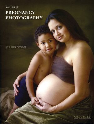 The Art of Pregnancy Photography image number 0