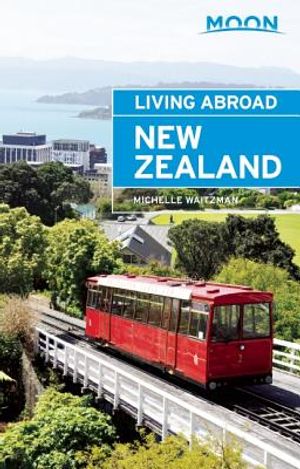 Moon Living Abroad New Zealand image number 0