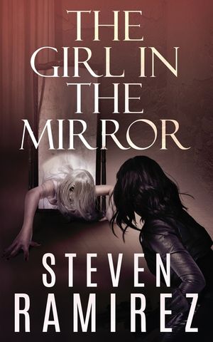 The Girl in the Mirror: A Sarah Greene Supernatural Mystery image number 0