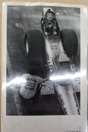 The Loner: The Story of a Drag Racer image number 1