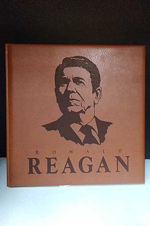 Ronald Reagan: The Pictorial Biography image number 1