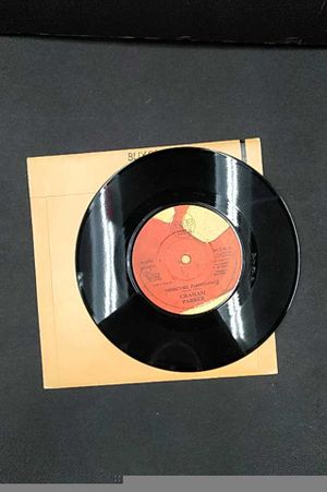 LOVE WITHOUT GREED image number 1