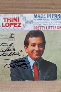 Trini Lopez - Made In Paris / Pretty Little Girl - 7" Vinyl 45 Record
