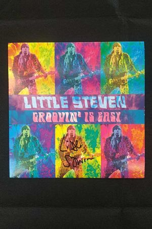 Groovin' Is Easy 7" *SIGNED & NUMBERED* image number 0
