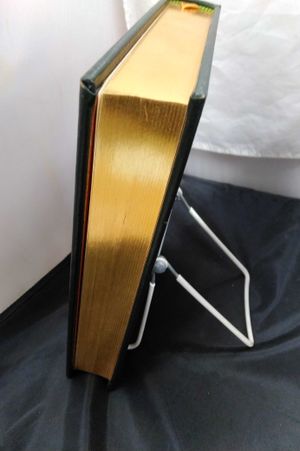 The Beak of the Finch , Collector's Edition image number 0