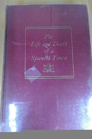 The Life and Death of a Spanish Town image number 1