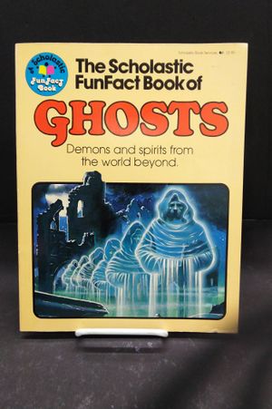 Scholastic Funfact Book of Ghosts image number 0