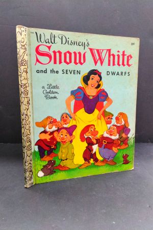 Walt Disney's Snow White and the Seven Dwarfs, a Little Golden Book image number 0