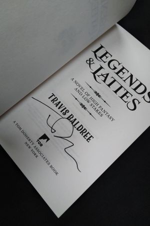Legends & Lattes: A Novel of High Fantasy and Low Stakes image number 1