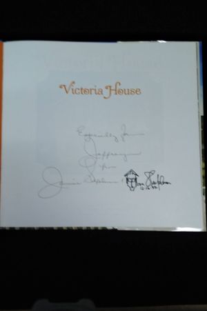 Victoria House image number 1