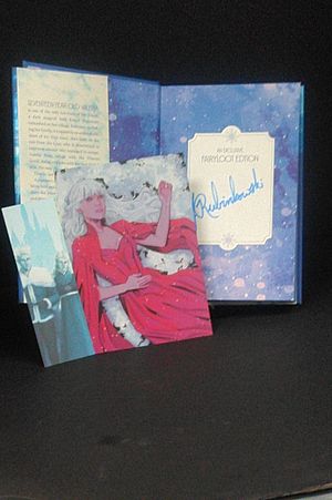 The Bright and the Pale (Fairyloot Exclusive Edition) image number 1