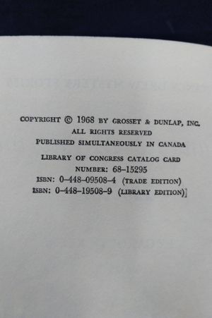Nancy's Mysterious Letter (Nancy Drew, Book 8) image number 2