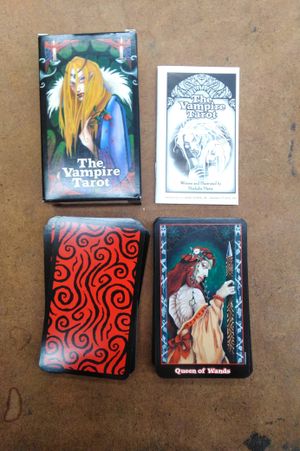 Vampire Tarot Deck image number 2