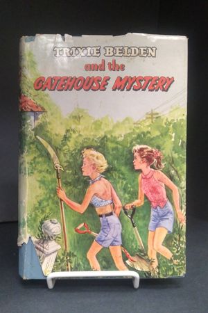 Trixie Belden and the Gatehouse Mystery image number 0