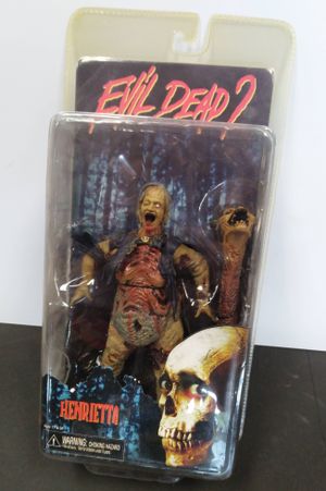 Evil Dead 2 - Henrietta Action Figure image number 0