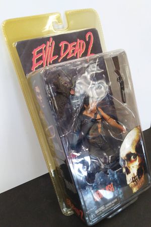 Evil Dead 2 - Hero Ash Action Figure image number 0