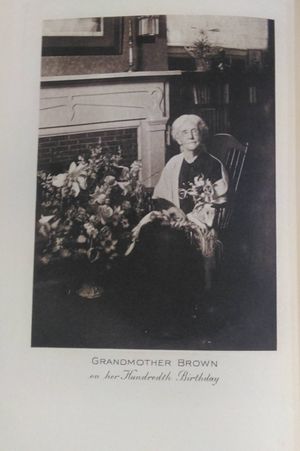 Grandmother Brown's Hundred Years 1827 - 1927 image number 1