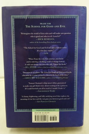 The School for Good and Evil: A Crystal of Time image number 1