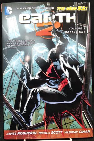 Earth 2 Vol. 3: Battle Cry (The New 52) image number 0