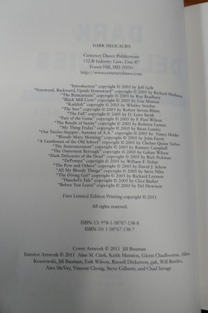 Dark Delicacies: Original Tales of Terror and the Macabre image number 2