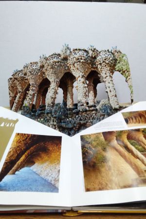 Gaudi Pop-Ups image number 2