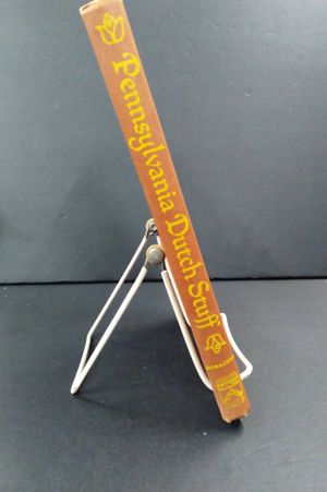 Pennsylvania Dutch Stuff: A Guide to Country Antiques image number 0