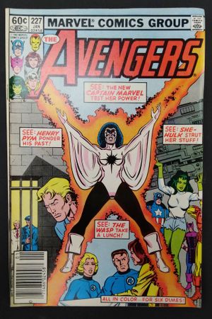 Avengers Issue 227 image number 0