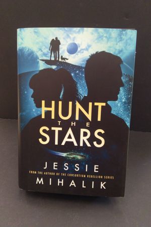Hunt The Stars image number 0