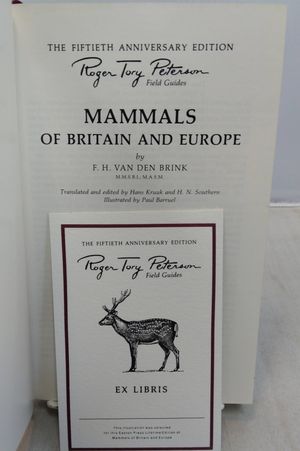 Mammals of Britain and Europe (Roger Tory Peterson Field Guides) image number 2