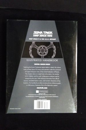 Star Trek: Deep Space 9 & the U.S.S Defiant Illustrated Handbook image number 2