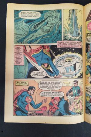 Adventure Comics #423 image number 1