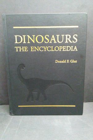 Dinosaurs: The Encylopedia with Supplements image number 1