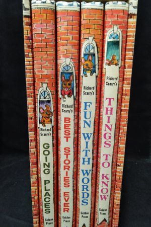 Richard Scarry's Look & Learn Library image number 1