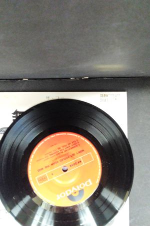 Won't Get Fooled Again EP image number 2