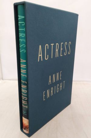 Actress image number 0