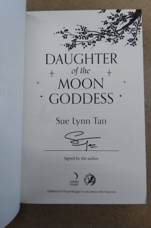 Daughter of the Moon Goddess: Book 1 (The Celestial Kingdom Duology) image number 1